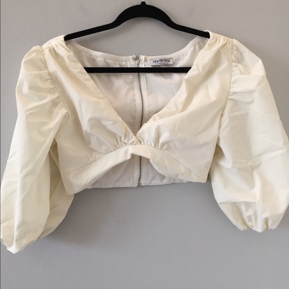 Fashion Nova cropped top - Picture 1 of 5